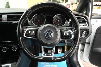 VOLKSWAGEN GOLF 2.0 TDI R-Line Hatchback 5dr Diesel DSG Euro 6 (s/s) (150 ps) +F