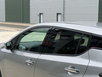 Nissan Leaf 40kWh Tekna Auto 5dr