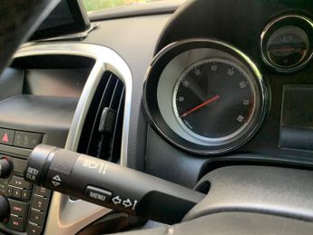 Vauxhall Astra 1.4i SRi Euro 6 5dr