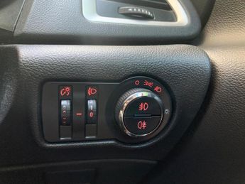 Vauxhall Astra 1.4i SRi Euro 6 5dr