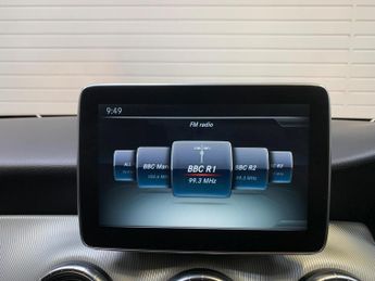 Mercedes-Benz CLA 2.1 CLA220d Sport Coupe 7G-DCT Euro 6 (s/s) 4dr
