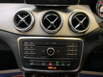 Mercedes-Benz CLA 2.1 CLA220d Sport Coupe 7G-DCT Euro 6 (s/s) 4dr