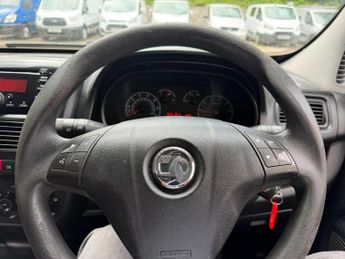 Vauxhall Combo 1.3 CDTi 2000 ecoFLEX 16v Panel Van 3dr Diesel Manual FWD L1 H1 
