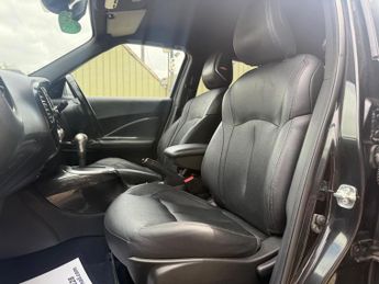 Nissan Juke 1.6 Tekna XTRON Euro 6 5dr