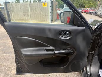 Nissan Juke 1.6 Tekna XTRON Euro 6 5dr