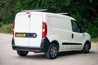 Vauxhall Combo 1.3 CDTi 2000 ecoFLEX 16v FWD L1 H1 (s/s) 3dr