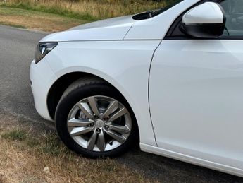 Peugeot 308 1.6 HDi Active Euro 5 5dr