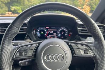 Audi A3 1.5 TFSI 35 S line Sportback 5dr Petrol S Tronic Euro 6 (s/s) (1