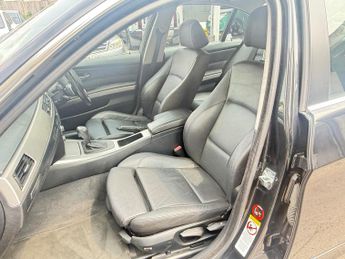 BMW 3 Series 3.0 325i SE Auto Euro 4 4dr