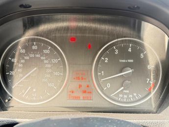 BMW 3 Series 3.0 325i SE Auto Euro 4 4dr