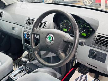 Skoda Fabia 1.4 16V Comfort 5dr