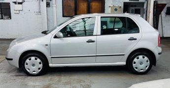 Skoda Fabia 1.4 16V Comfort 5dr