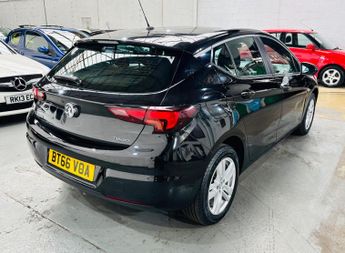 Vauxhall Astra 1.4i Turbo Design Auto Euro 6 (s/s) 5dr