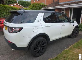 Land Rover Discovery Sport 2.0 TD4 HSE Black Auto 4WD Euro 6 (s/s) 5dr