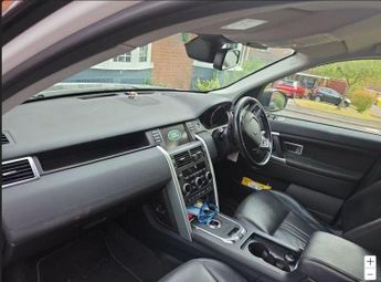 Land Rover Discovery Sport 2.0 TD4 HSE Black Auto 4WD Euro 6 (s/s) 5dr