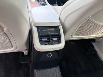 Volvo XC90 2.0h T8 Twin Engine 9.2kWh Inscription Auto 4WD Euro 6 (s/s) 5dr