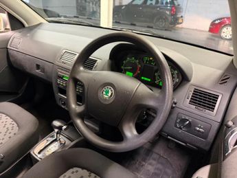 Skoda Fabia 1.4 16V Ambiente 5dr