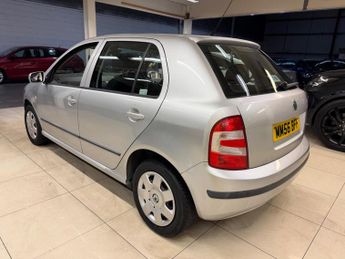 Skoda Fabia 1.4 16V Ambiente 5dr