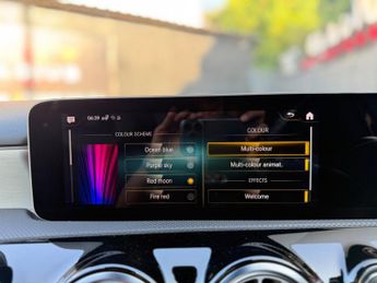 Mercedes-Benz A Class 2.0 A200d AMG Line (Premium) 8G-DCT Euro 6 (s/s) 5dr