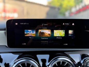 Mercedes-Benz A Class 2.0 A200d AMG Line (Premium) 8G-DCT Euro 6 (s/s) 5dr