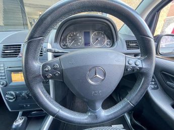 Mercedes-Benz A Class 1.5 A160 Avantgarde SE CVT 5dr