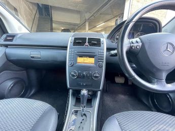 Mercedes-Benz A Class 1.5 A160 Avantgarde SE CVT 5dr
