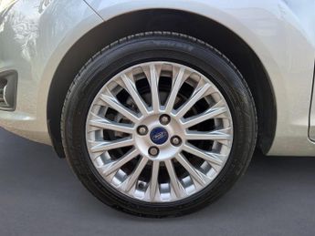 Ford Fiesta 1.6 Titanium Powershift Euro 6 5dr