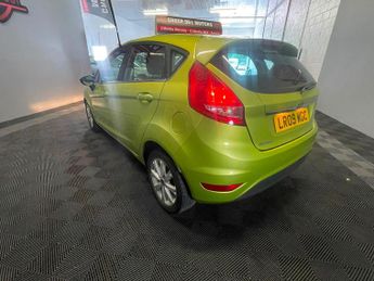 Ford Fiesta 1.4 Zetec 5dr