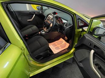 Ford Fiesta 1.4 Zetec 5dr