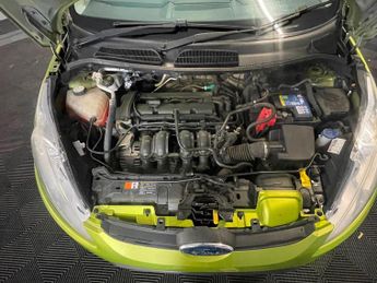 Ford Fiesta 1.4 Zetec 5dr