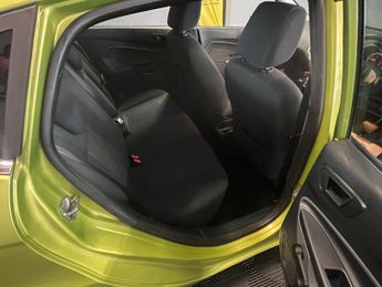 Ford Fiesta 1.4 Zetec 5dr