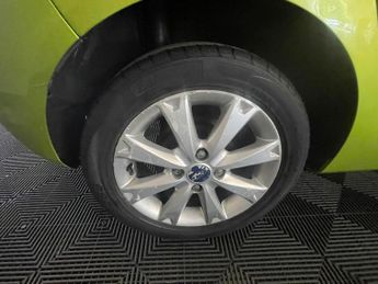 Ford Fiesta 1.4 Zetec 5dr