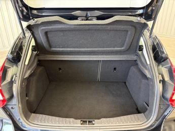 Ford Focus 1.6 Zetec Euro 5 5dr