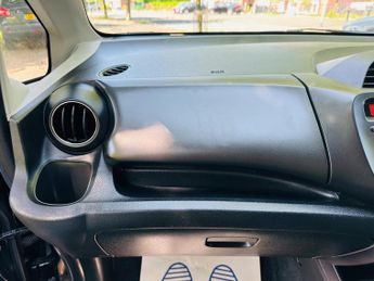 Honda Jazz 1.4 i-VTEC EX Hatchback 5dr Petrol CVT Euro 5 (99 ps)