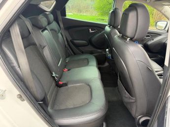 Hyundai ix35 2.0 CRDi Premium 4WD Euro 5 5dr