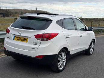 Hyundai ix35 2.0 CRDi Premium 4WD Euro 5 5dr