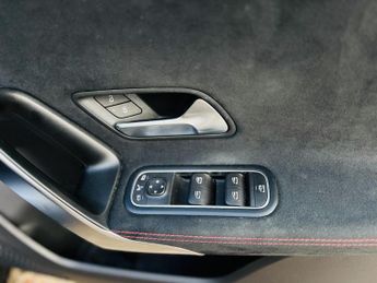 Mercedes-Benz A Class 1.5 A180d AMG Line (Executive) 7G-DCT Euro 6 (s/s) 5dr