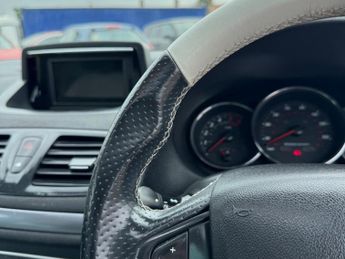 Renault Megane 1.6 dCi ENERGY GT Line TomTom Sport Tourer Euro 5 (s/s) 5dr