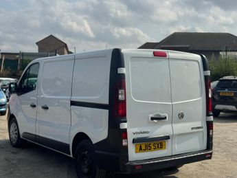 Vauxhall Vivaro 1.6 CDTi 2700 BiTurbo ecoFLEX L1 H1 Euro 5 (s/s) 5dr