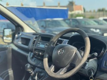 Vauxhall Vivaro 1.6 CDTi 2700 BiTurbo ecoFLEX L1 H1 Euro 5 (s/s) 5dr