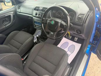 Skoda Fabia 1.4 TSI vRS DSG Euro 5 5dr
