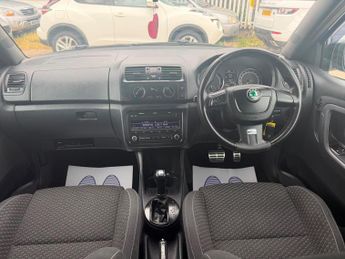 Skoda Fabia 1.4 TSI vRS DSG Euro 5 5dr