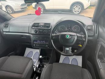 Skoda Fabia 1.4 TSI vRS DSG Euro 5 5dr