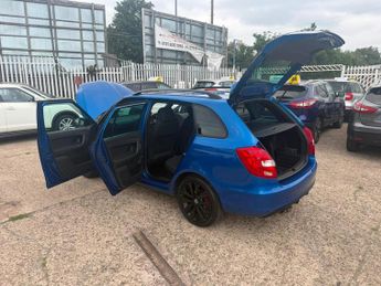 Skoda Fabia 1.4 TSI vRS DSG Euro 5 5dr