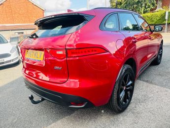 Jaguar F-PACE 2.0 D180 R-Sport Auto AWD Euro 6 (s/s) 5dr