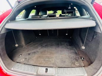 Jaguar F-PACE 2.0 D180 R-Sport Auto AWD Euro 6 (s/s) 5dr