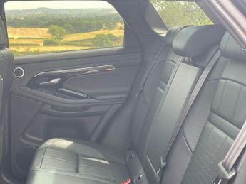 LAND ROVER RANGE ROVER EVOQUE 2.0 D180 R-Dynamic HSE SUV 5dr Diesel Auto 4WD Euro 6 (s/s) (180