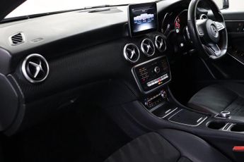 Mercedes-Benz A Class 2.1 A200d AMG Line (Premium) 7G-DCT Euro 6 (s/s) 5dr