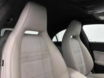 Mercedes-Benz CLA 2.1 CLA200d Sport Coupe 7G-DCT Euro 6 (s/s) 4dr