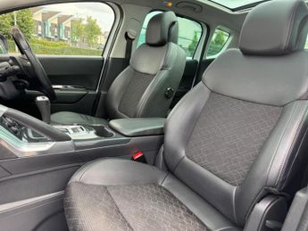 Peugeot 3008 1.6 e-HDi Allure SUV 5dr Diesel EGC Euro 5 (s/s) (115 ps)